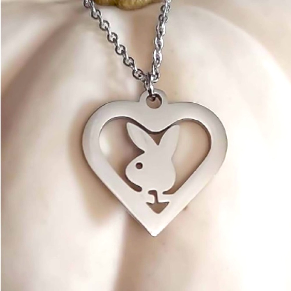 NEW PLAYBOY Cutout Heart Playboy Bunny Pendant Necklace Silver Y2K - Picture 3 of 13